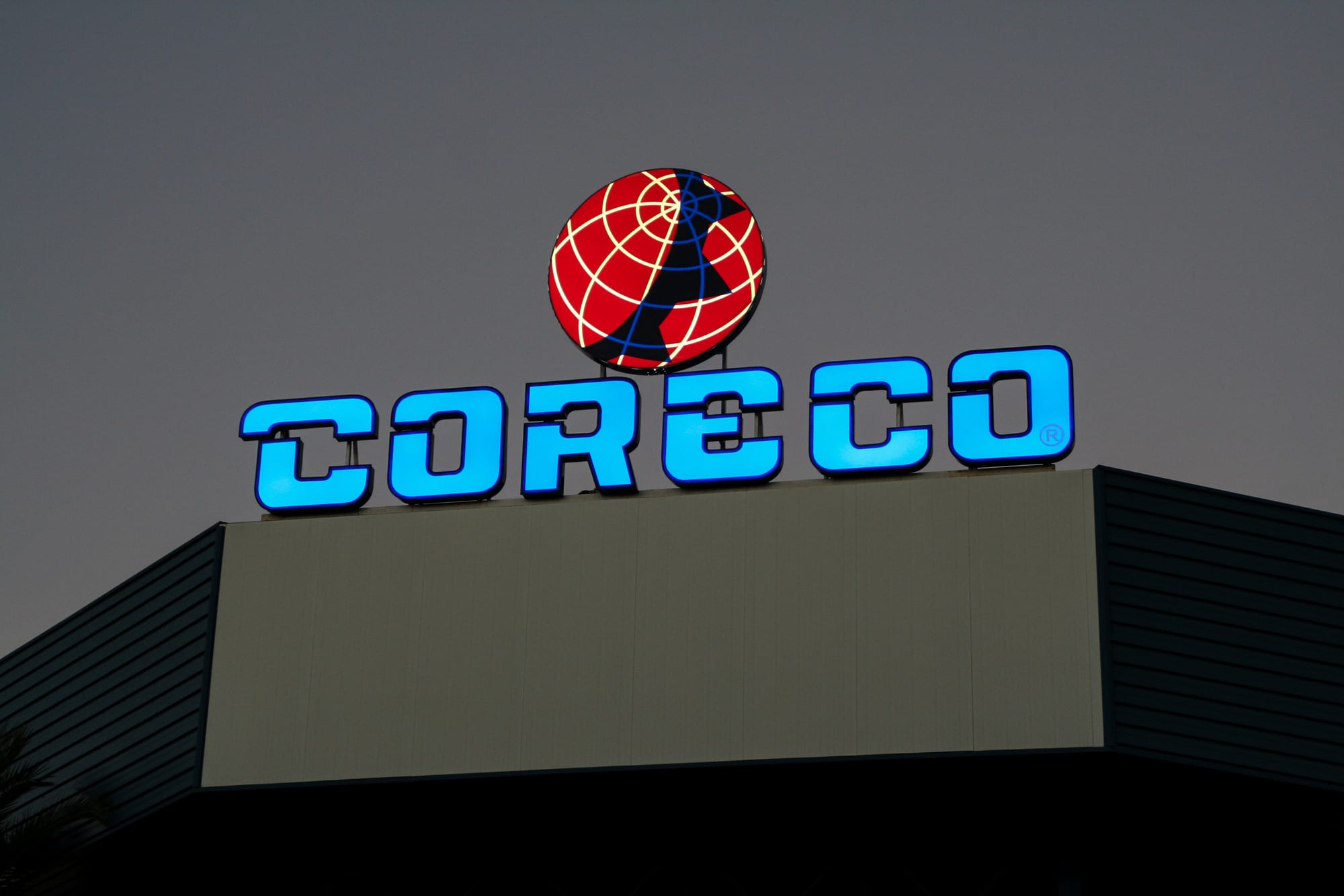 Rótulo luminoso Coreco